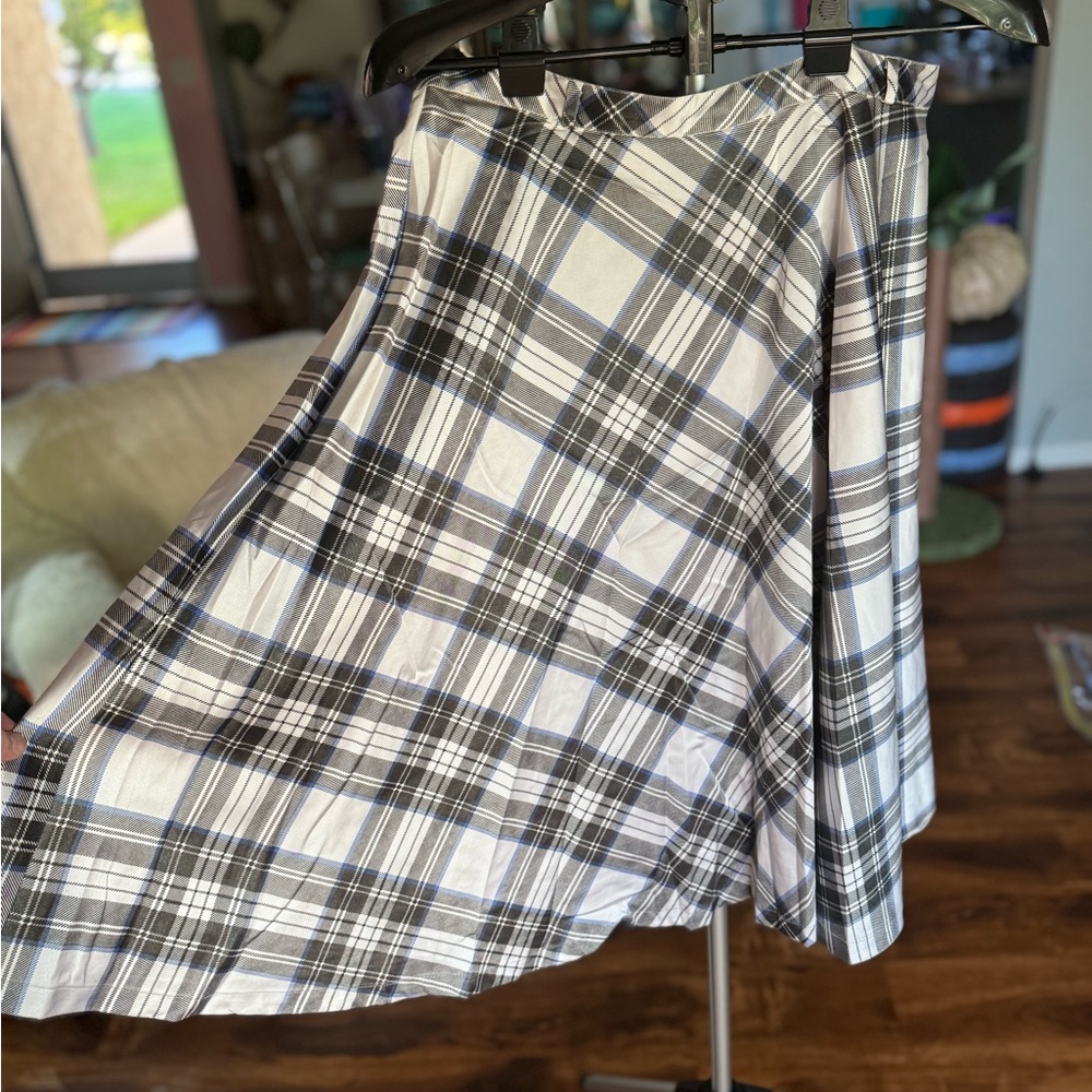 Tatyana White Plaid Skirt - 2X